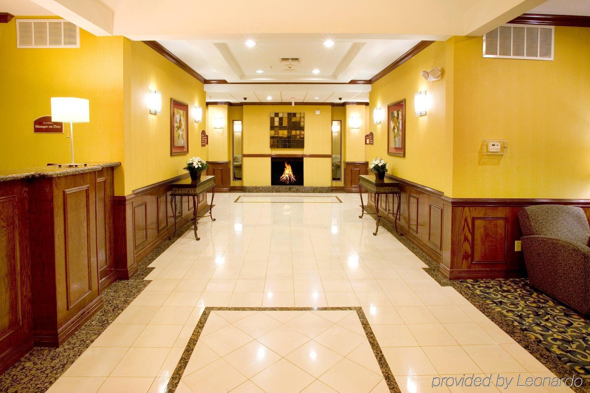 Holiday Inn Express Hotel And Suites Falfurrias Interior photo